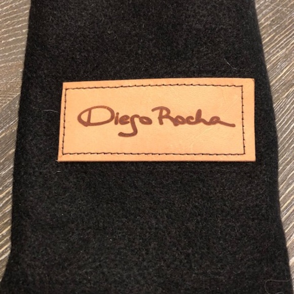 Diego Rocha Handpainted Python Bangle - Picture 5 of 5